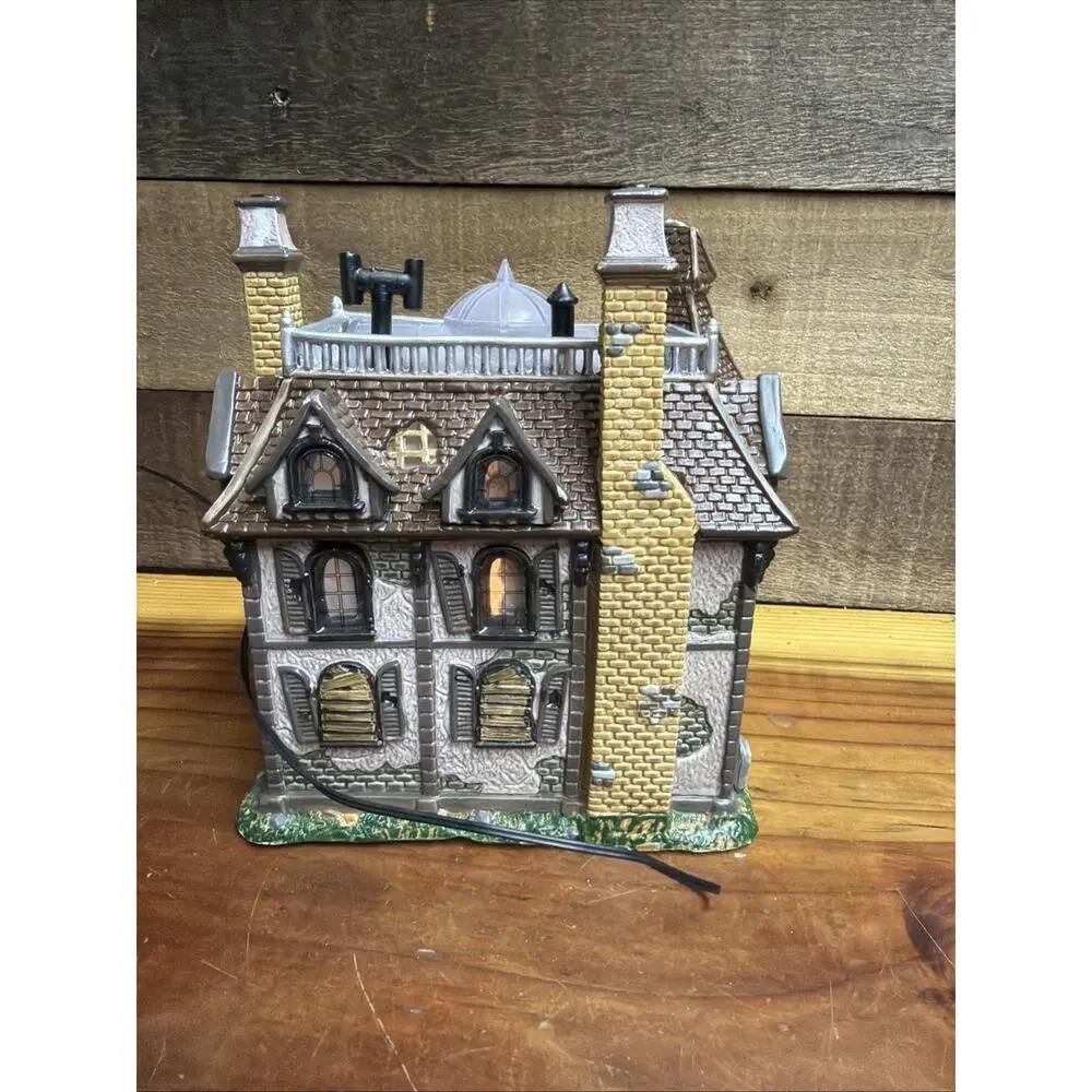 Lemax Spooky Town Halloween Alford Mansion Illuminated Haunted House-flaws
